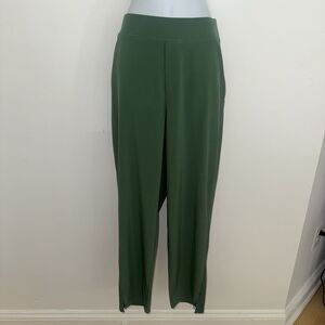 Athleta Brooklyn Ankle Pant Vineyard Green Pants Women 10 Travel Casual